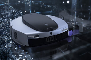 This Robotic Vacuum Replenishes Its Water Tank Using Air Moisture