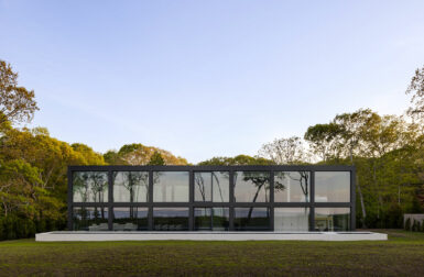 An East Hampton Home Inspired by a Glass House Pavilion